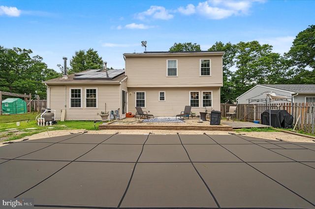 1025 CUTLASS, Manahawkin, NJ 08050