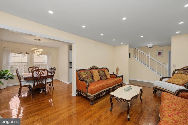 1025 CUTLASS, Manahawkin, NJ 08050
