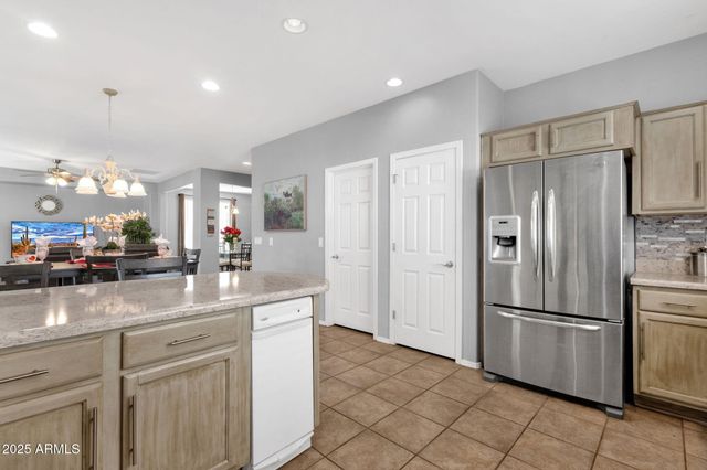 4092 E DONATO Drive, Gilbert, AZ 85298