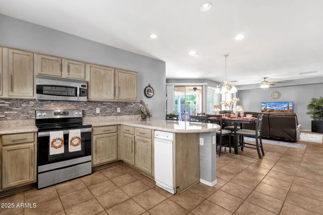 4092 E DONATO Drive, Gilbert, AZ 85298