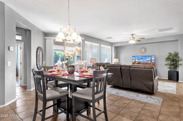 4092 E DONATO Drive, Gilbert, AZ 85298