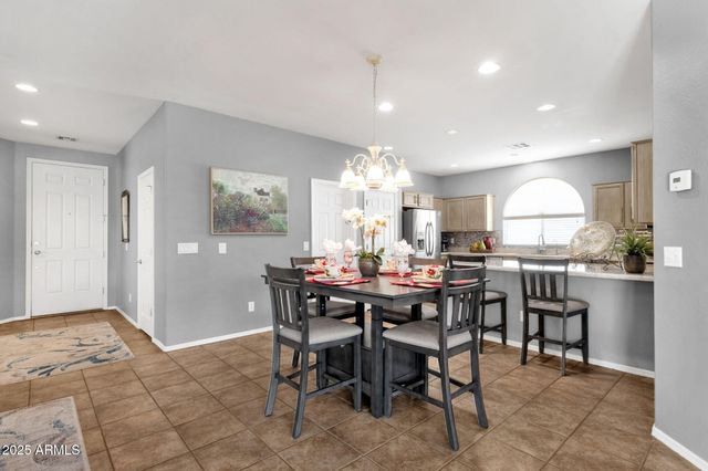 4092 E DONATO Drive, Gilbert, AZ 85298