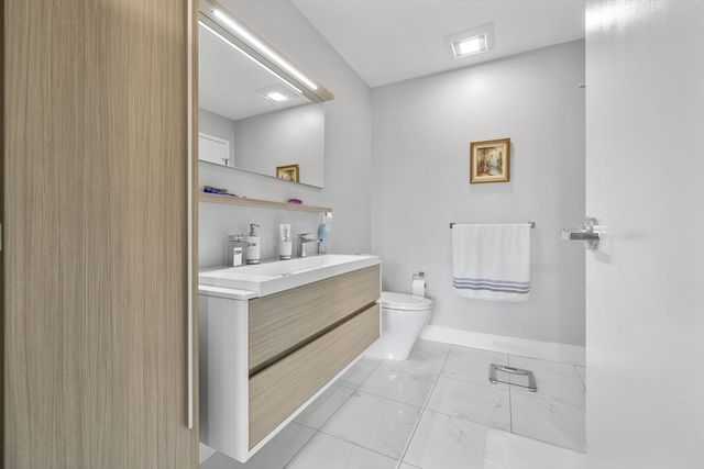 150 Dorchester Ave 510, Boston, MA 02127