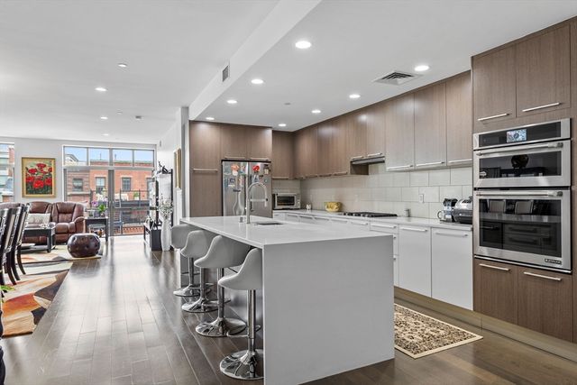 150 Dorchester Ave 510, Boston, MA 02127