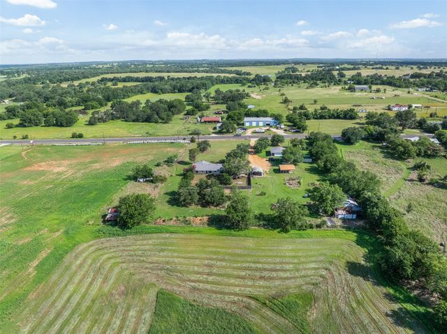 1015 Fm 112 RD, Lexington, TX 78947
