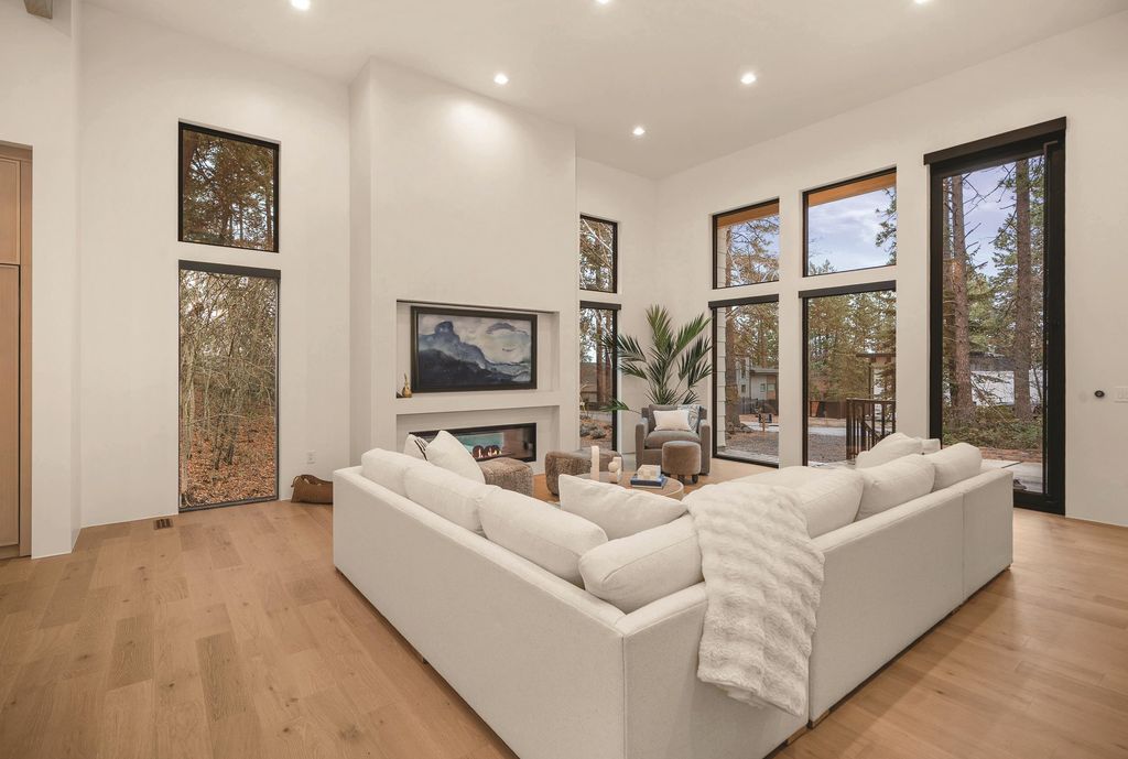 1518 E 20th Ave, Spokane, WA 99203 photo 4