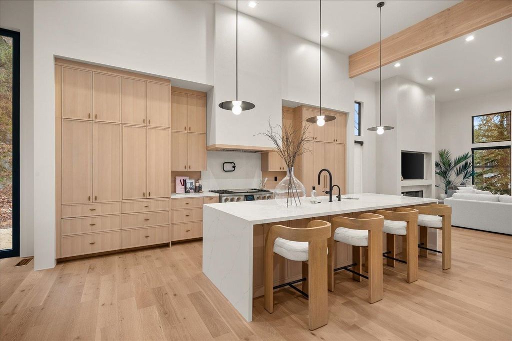 1518 E 20th Ave, Spokane, WA 99203 photo 8