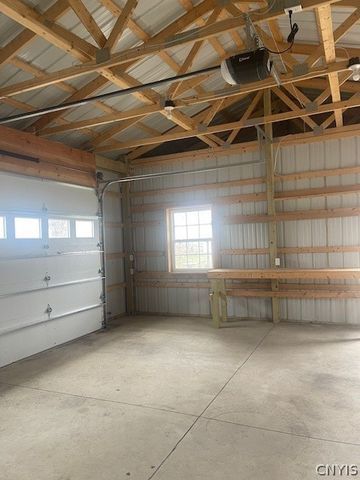 26 East 10th Street, Oswego, NY 13126