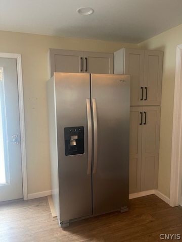 26 East 10th Street, Oswego, NY 13126