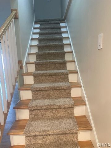 26 East 10th Street, Oswego, NY 13126
