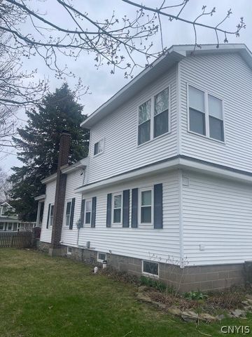 26 East 10th Street, Oswego, NY 13126