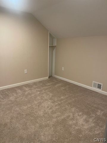 26 East 10th Street, Oswego, NY 13126