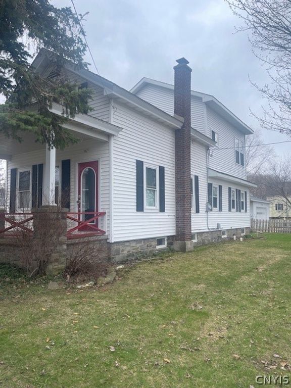 26 East 10th Street, Oswego, NY 13126