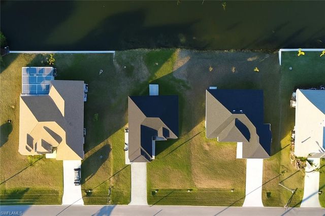 112 NW 23rd AVE, Cape Coral, FL 33993