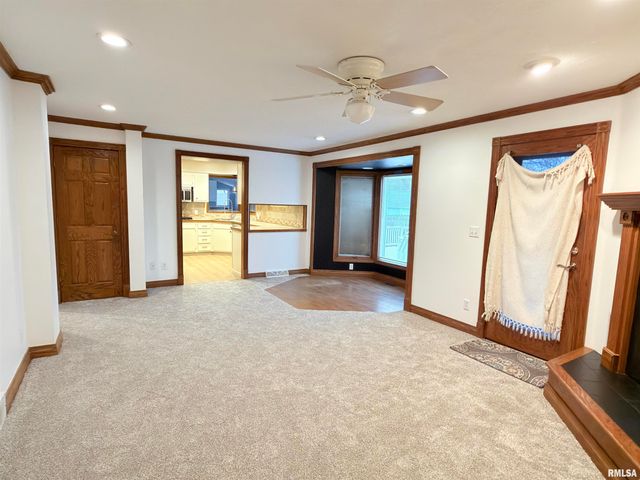 3301 STANTON Street, Springfield, IL 62703