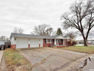 3301 STANTON Street, Springfield, IL 62703