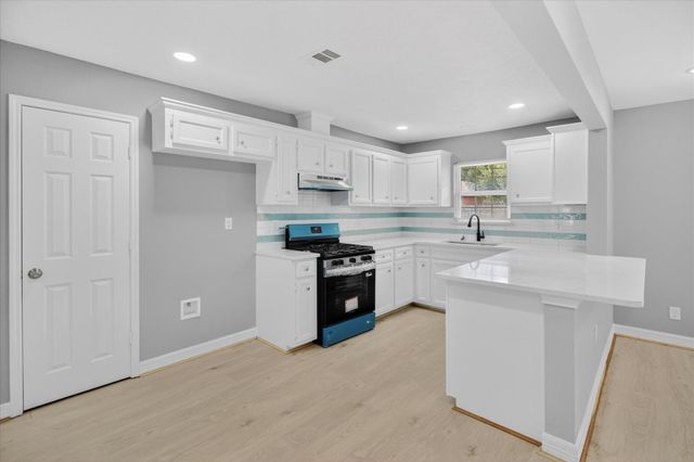 2114 Linden Creek Lane, Houston, TX 77017