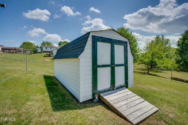 816 Phyllis Street, Church Hill, TN 37642