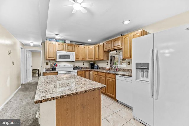 6756 ARALIA AVE, St Leonard, MD 20685