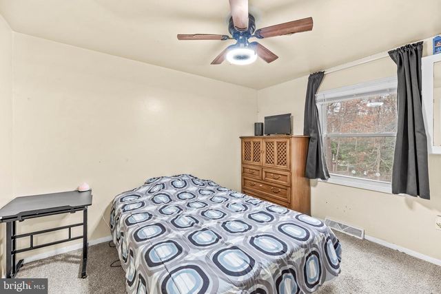 6756 ARALIA AVE, St Leonard, MD 20685