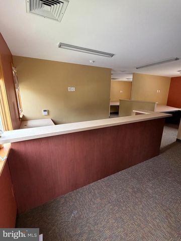 710 LAUREL RD, Lindenwold, NJ 08021