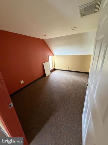710 LAUREL RD, Lindenwold, NJ 08021