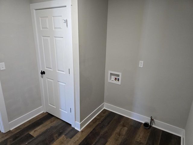 305 Cherry Street, Edgerton, WI 53534
