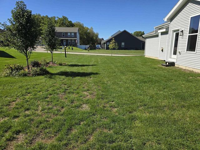 305 Cherry Street, Edgerton, WI 53534