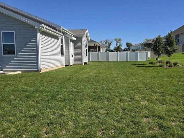 305 Cherry Street, Edgerton, WI 53534
