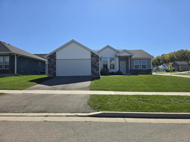 305 Cherry Street, Edgerton, WI 53534