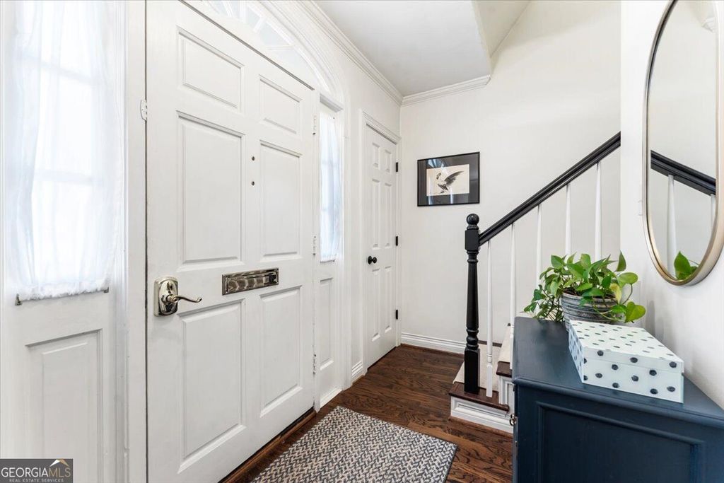 16 Palace Green Place NW, Atlanta, GA 30318 — photo 5
