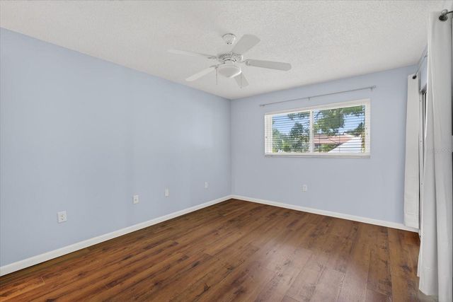 2522 CLUBHOUSE DRIVE 204, Sarasota, FL 34232