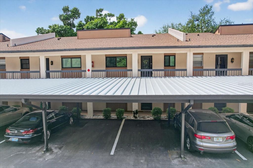 2522 CLUBHOUSE DRIVE 204, Sarasota, FL 34232