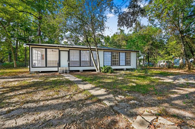 16643 Lake Circle, Conroe, TX 77302