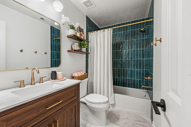 968 Ponte Serra Drive, League City, TX 77573