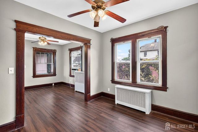 11 S Livingston Avenue S, Fords, NJ 08863