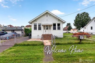 11 S Livingston Avenue S, Fords, NJ 08863