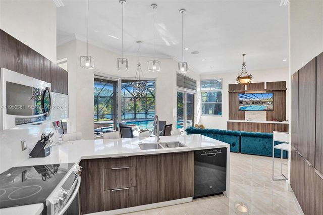 306 Egret Ln 306, Weston, FL 33327