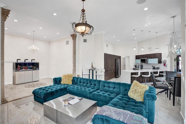 306 Egret Ln 306, Weston, FL 33327