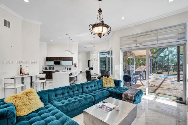 306 Egret Ln 306, Weston, FL 33327