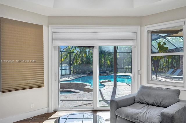 306 Egret Ln 306, Weston, FL 33327