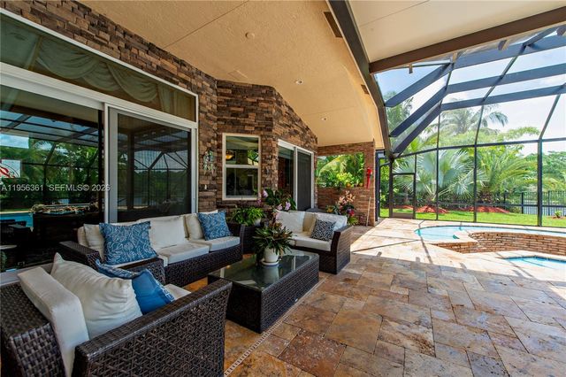 306 Egret Ln 306, Weston, FL 33327