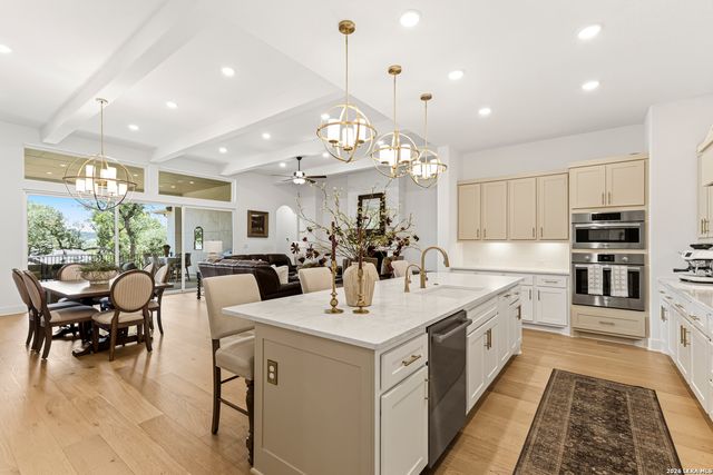 3934 WOOD CRK, San Antonio, TX 78257