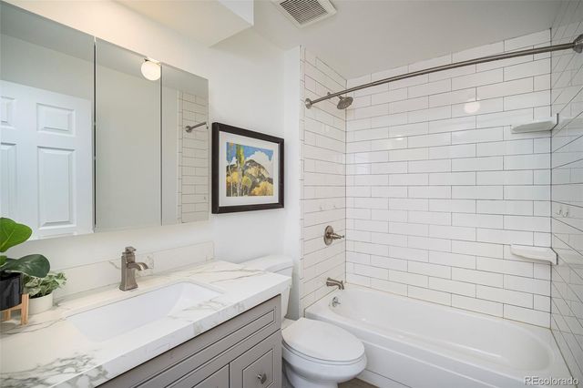 8784 W Rowland Place, Littleton, CO 80128