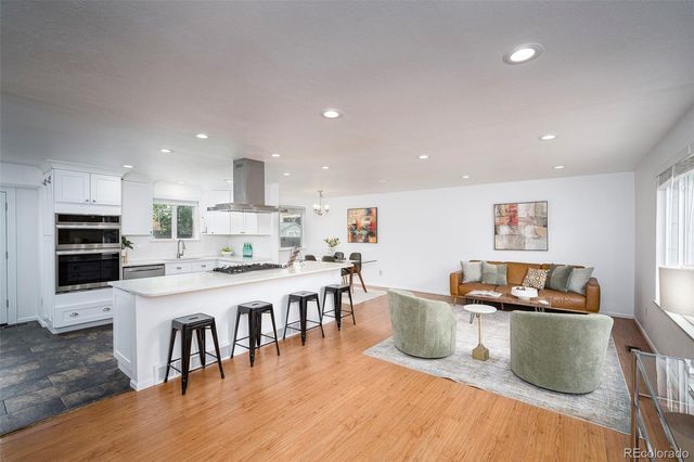 8784 W Rowland Place, Littleton, CO 80128
