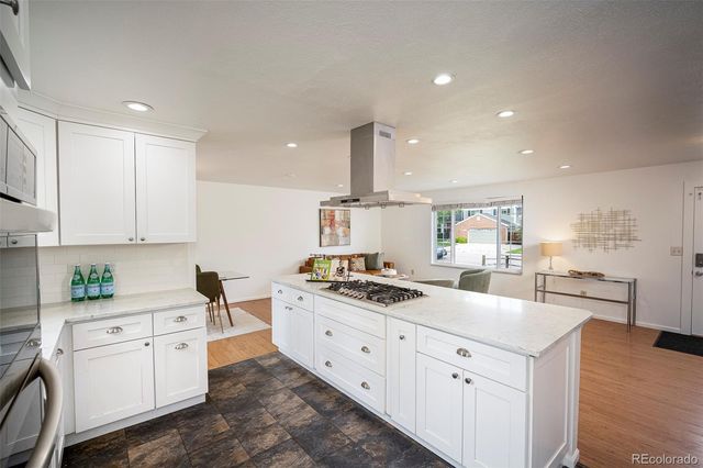 8784 W Rowland Place, Littleton, CO 80128