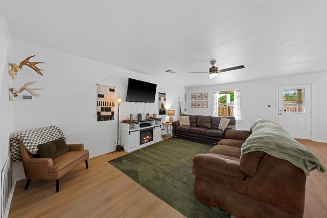 8511 Rita Blanca St, Converse, TX 78109