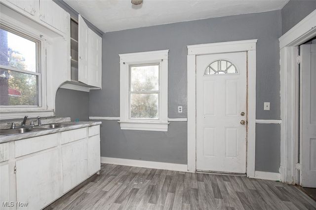 11232 Continental Avenue, Cleveland, OH 44104