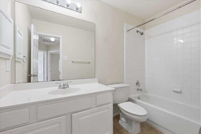 105 Dorsett Drive, Irving, TX 75063