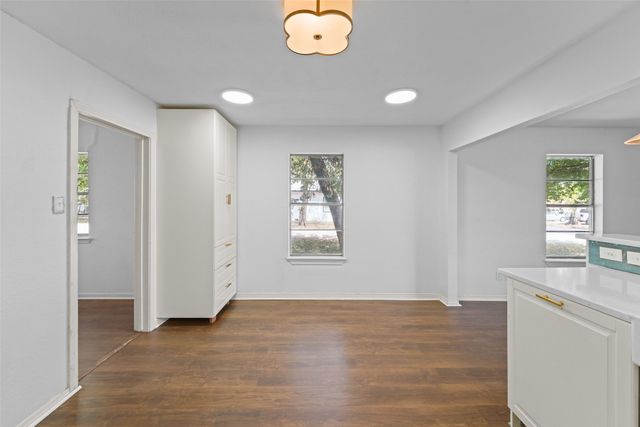 1200 S Jackson Street, Kaufman, TX 75142